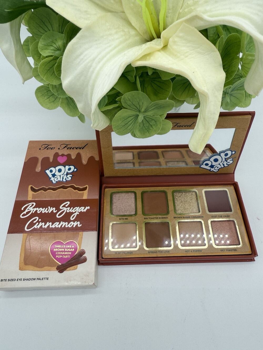 Too Faced Pop Tarts Brown Sugar Cinnamon Bite Size Eye Shadow Palette
